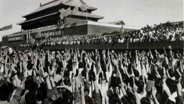 The 4 weirdest National Days in the world: South Korea celebrates 5 times a year, the UK is the most 